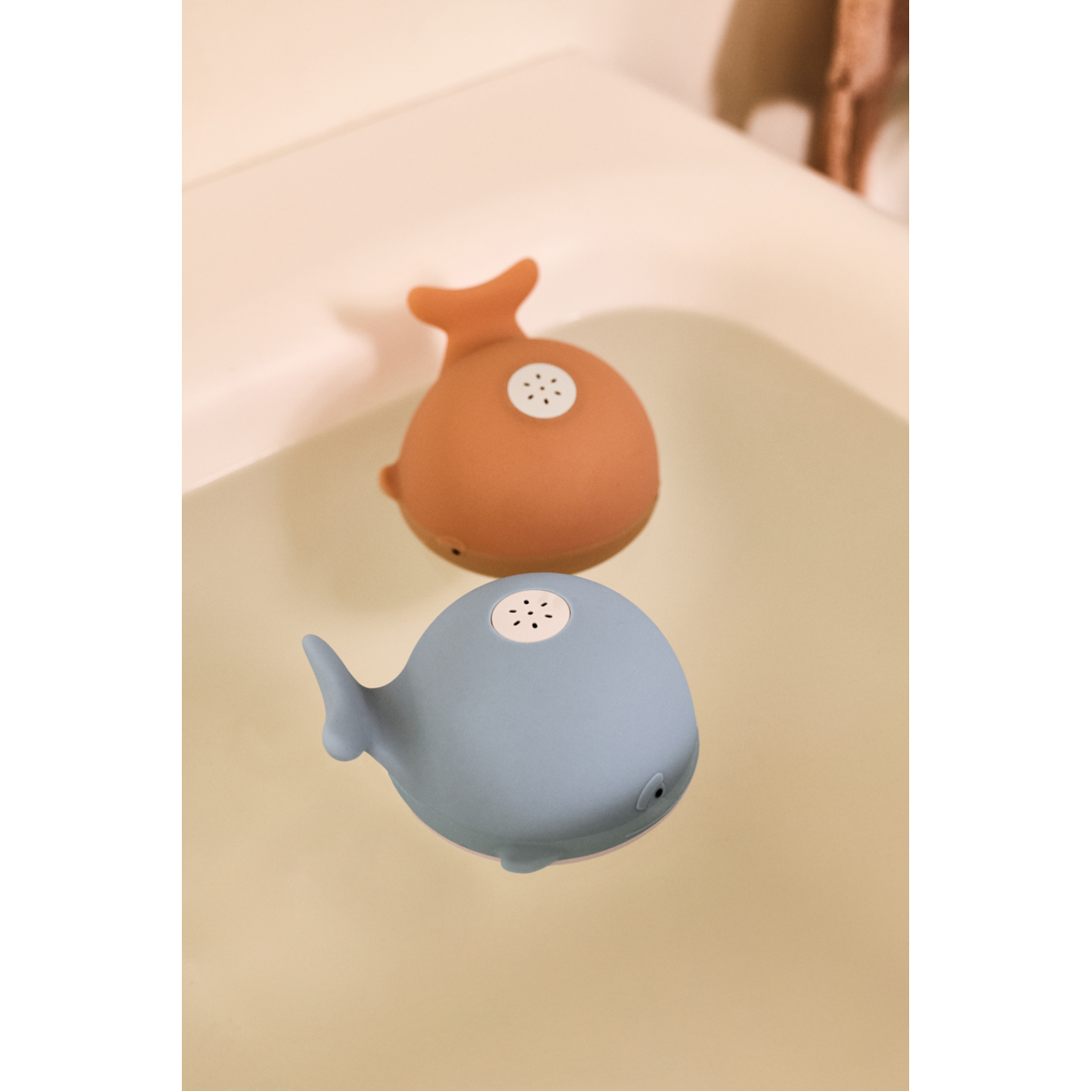Liewood Galen Bath Sprinkler Whale