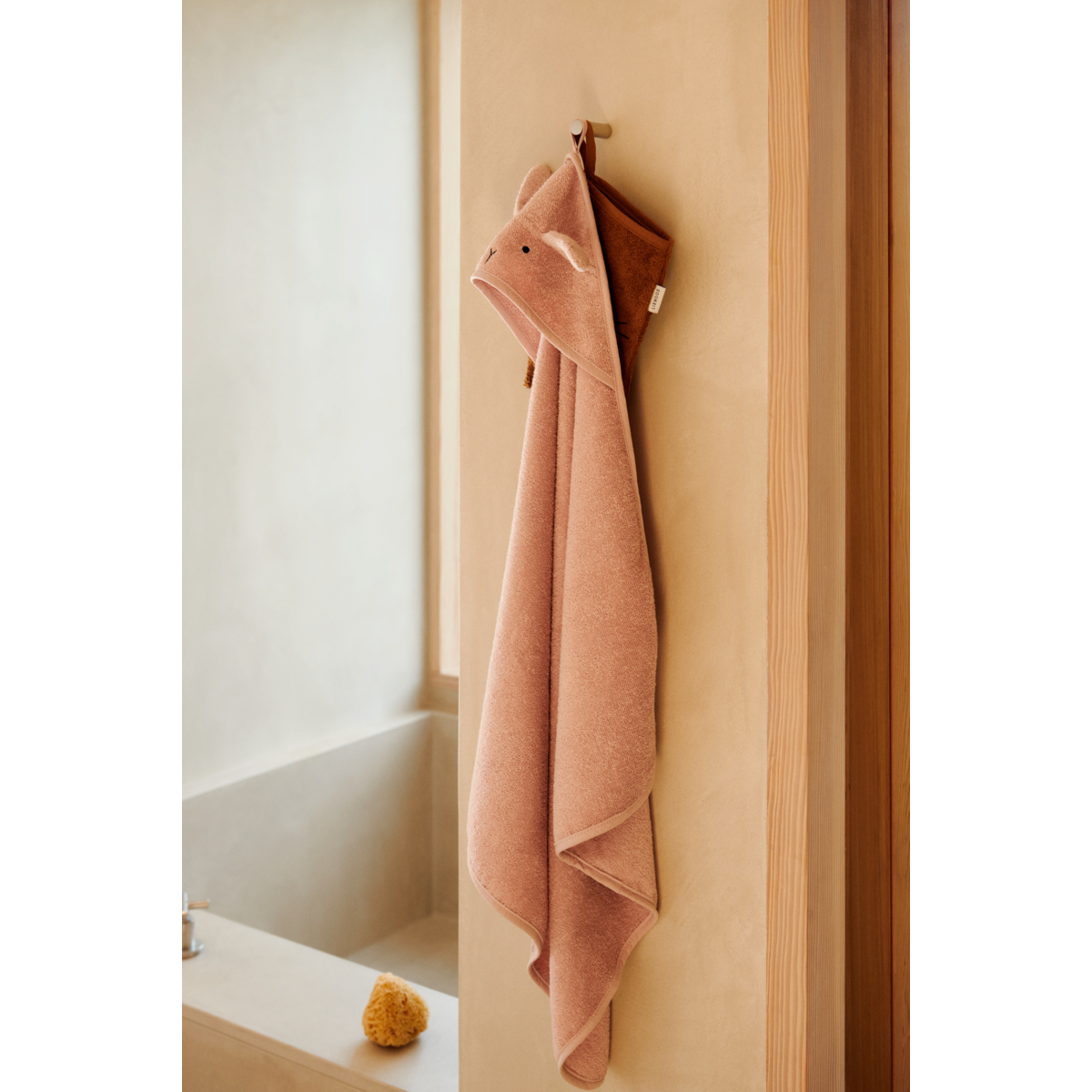Liewood Albert Hooded Towel - Rabbit Rose