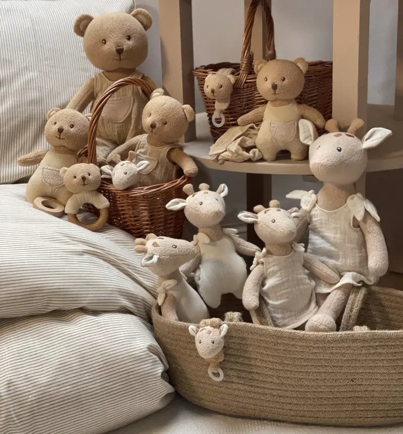 Marcel wooden rattle bear