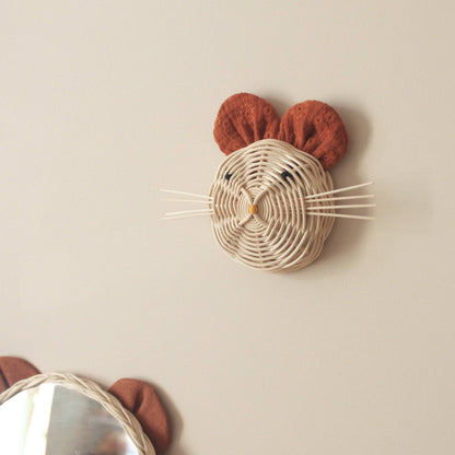 Rust embroidery mouse trophy