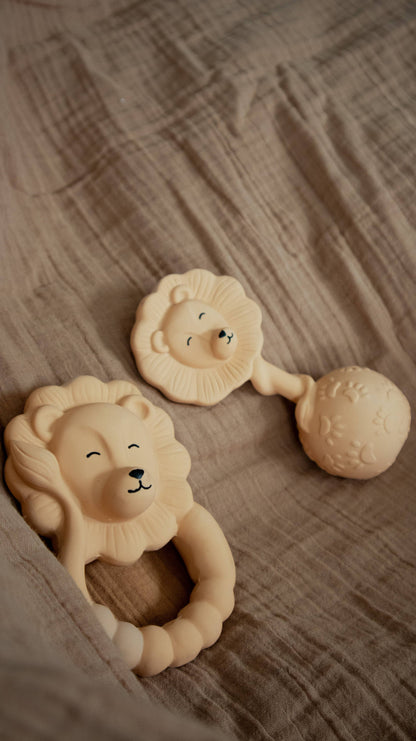 Rattle Lion - Yellow