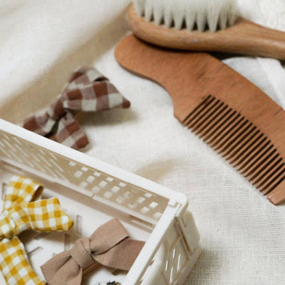 Vichy-yellow-uni taupe hair clip set