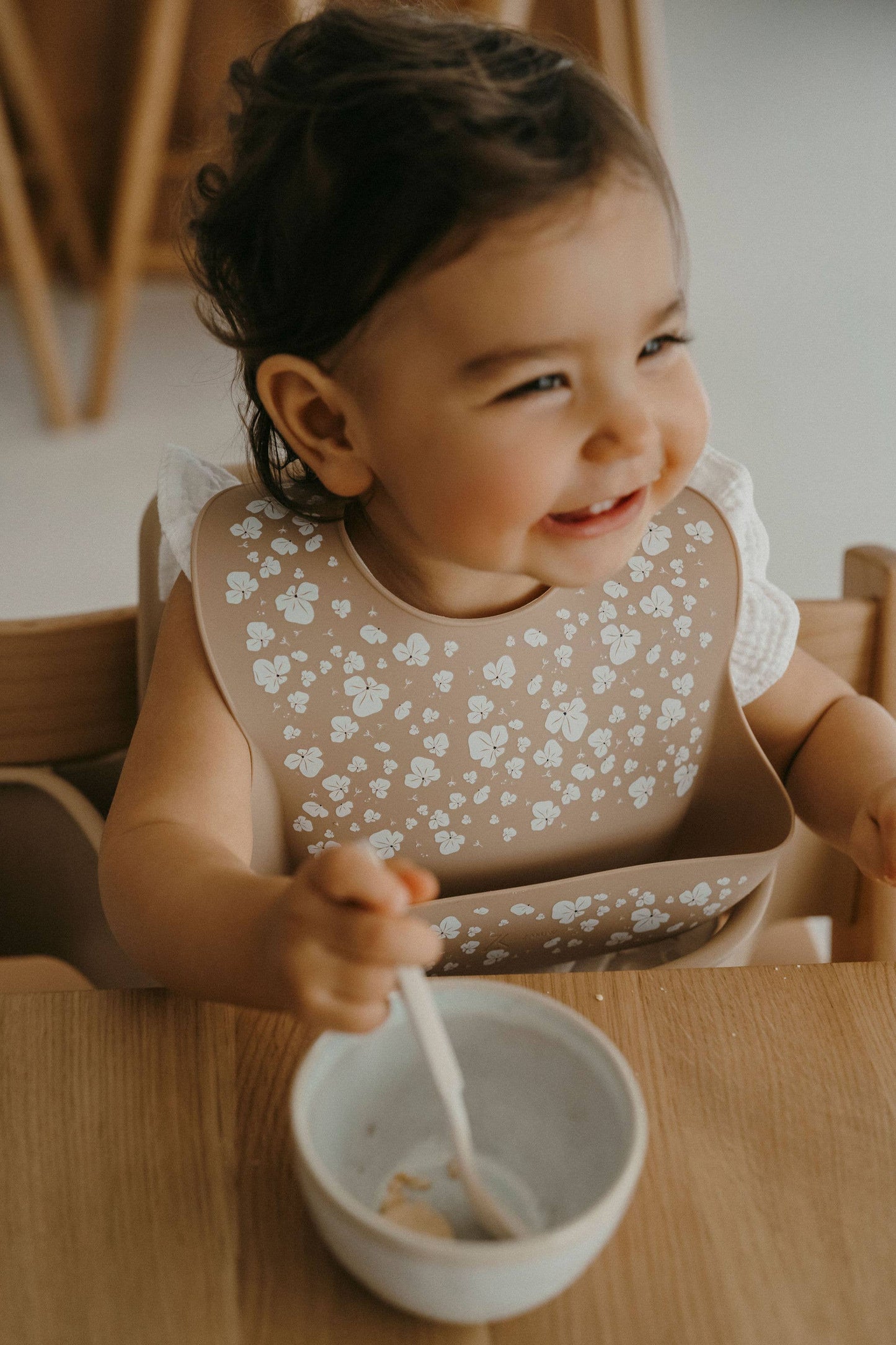 Silicone bib: Foliage