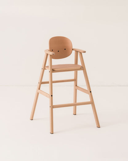 Growing Green evolving chair with tray and cushion