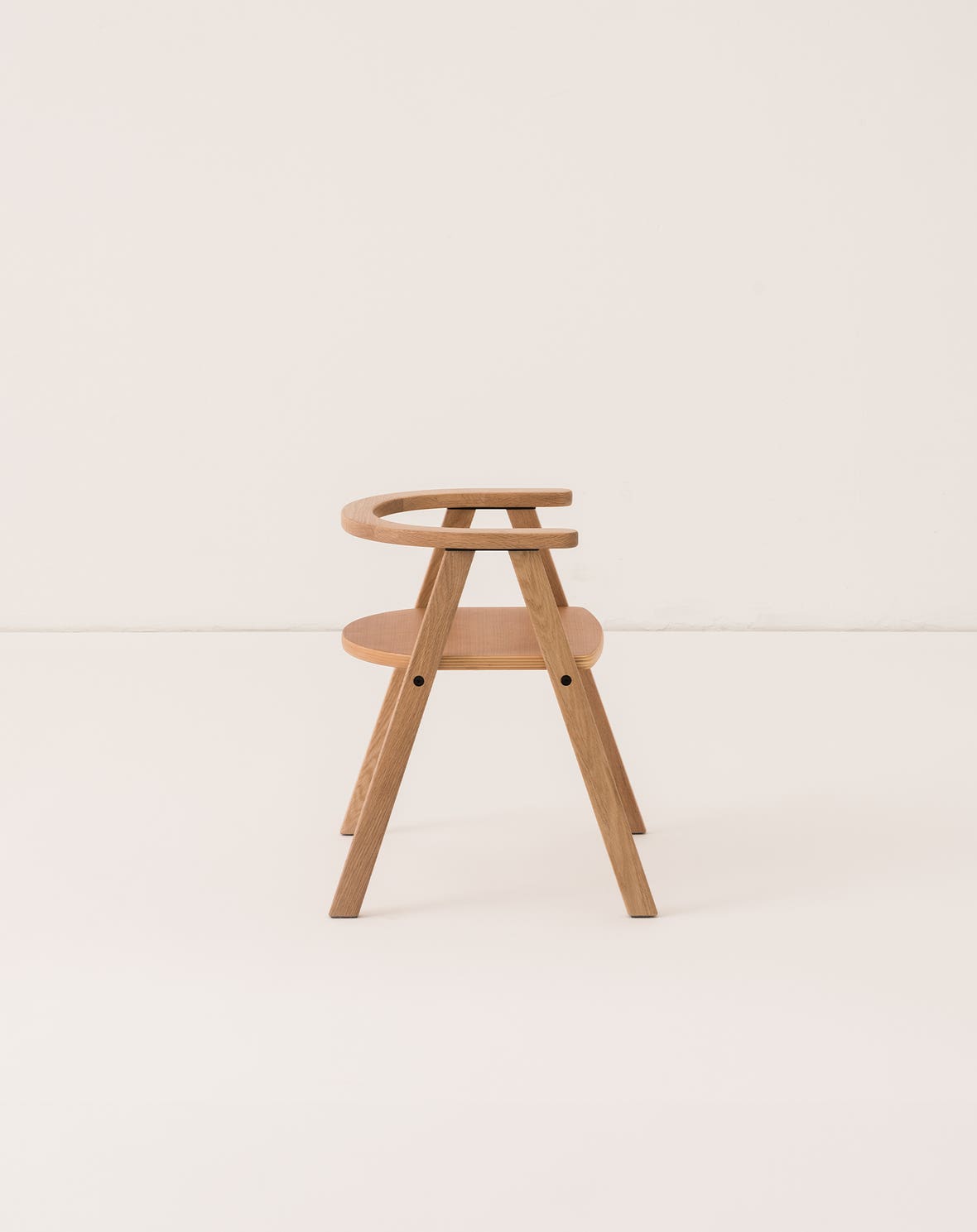 Growing Green kid's chair