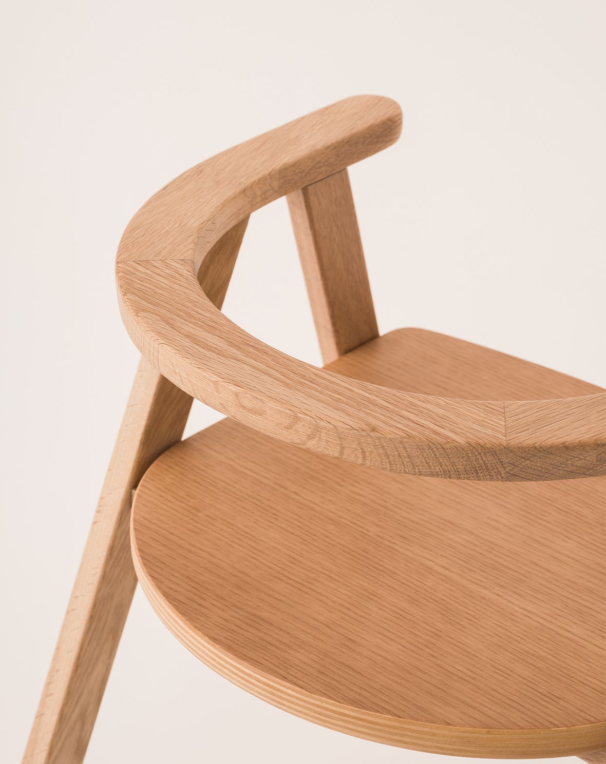 Growing Green kid's chair