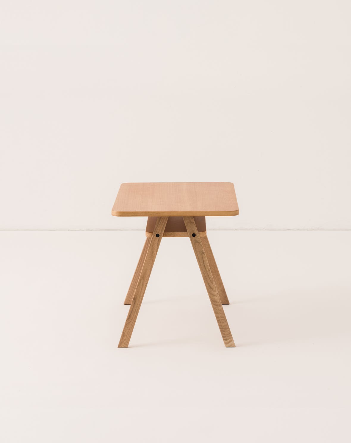 Growing Green kid table