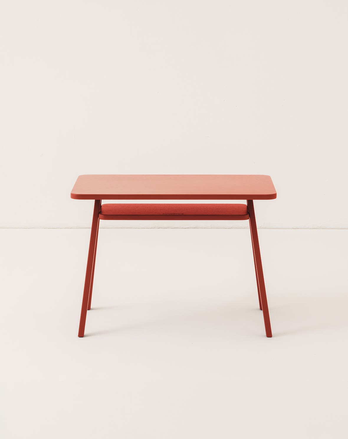 Kid's table Growing Green - Red