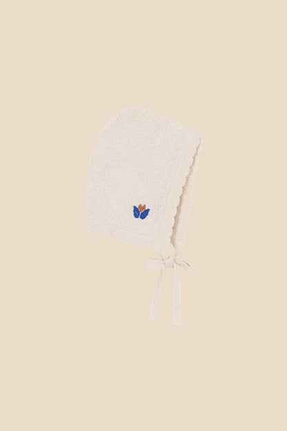 Capota punto bordados flor bebé