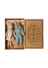 Mum & Dad mice in cigarbox