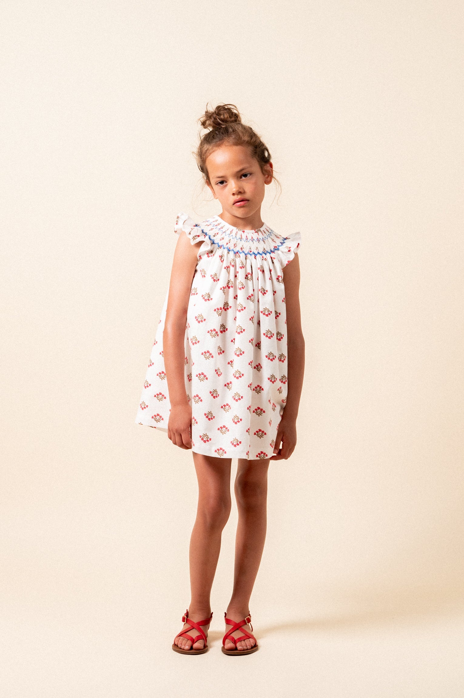 Vestido Monzón nido de abeja niña