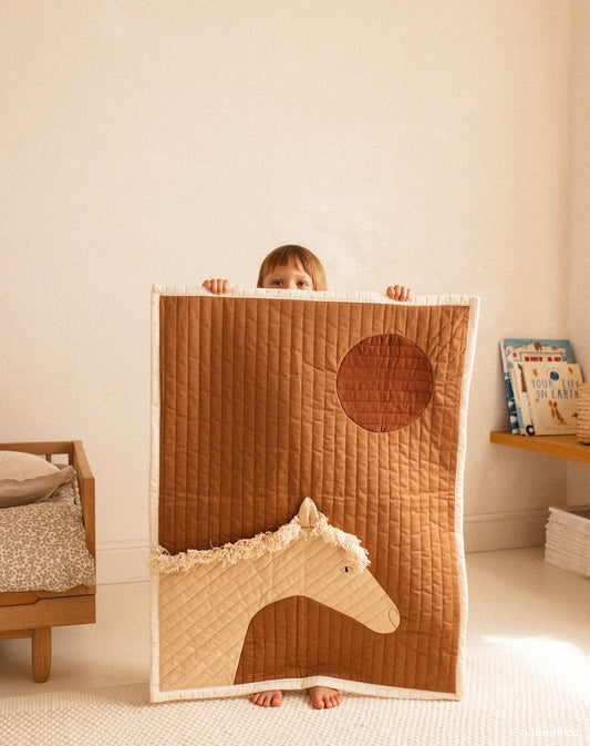 Horse quilted blanket