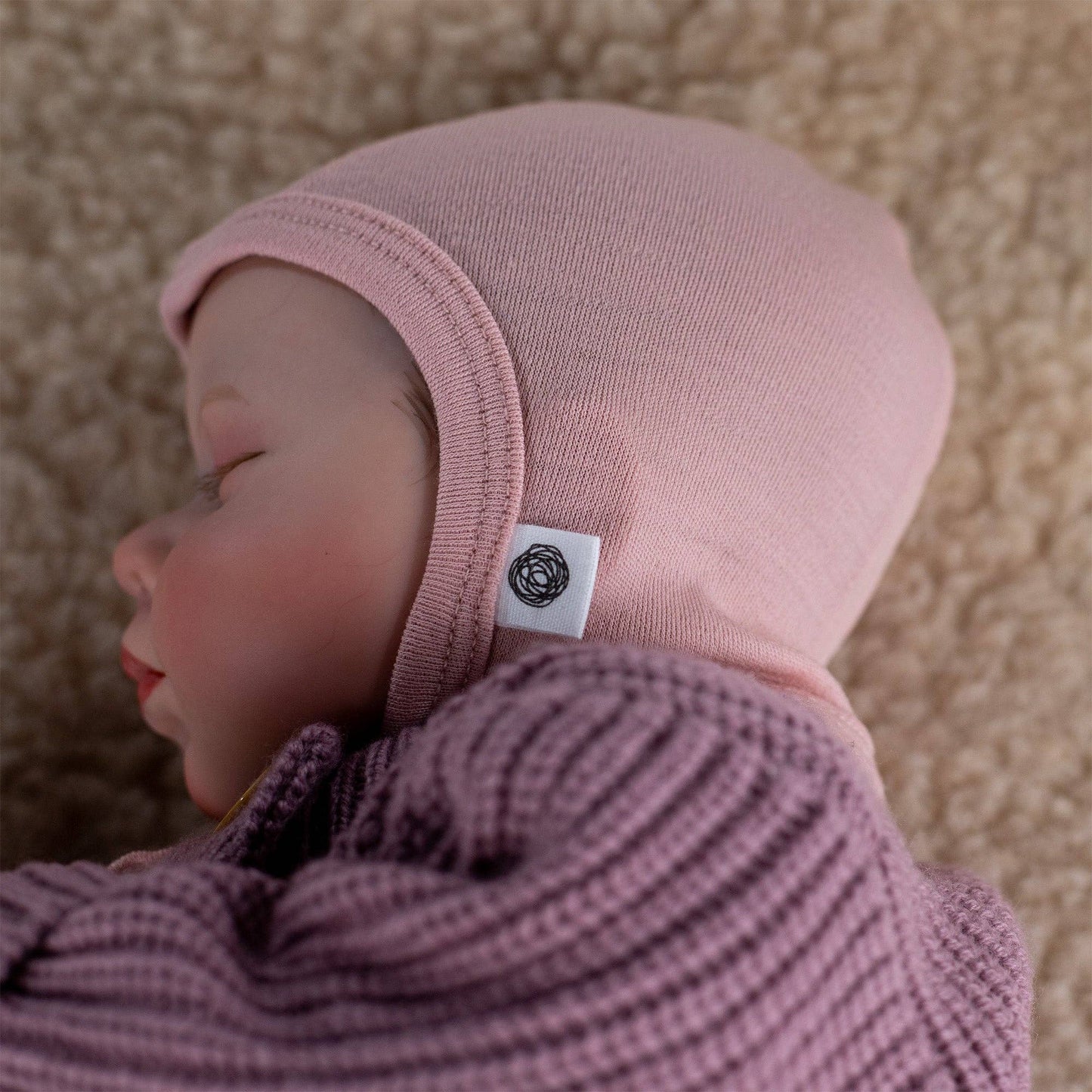 Baby wool bow hat — Merino Wool — Misty Rose