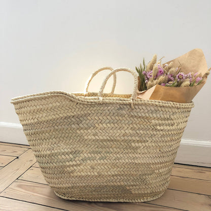 Straw tote basket
