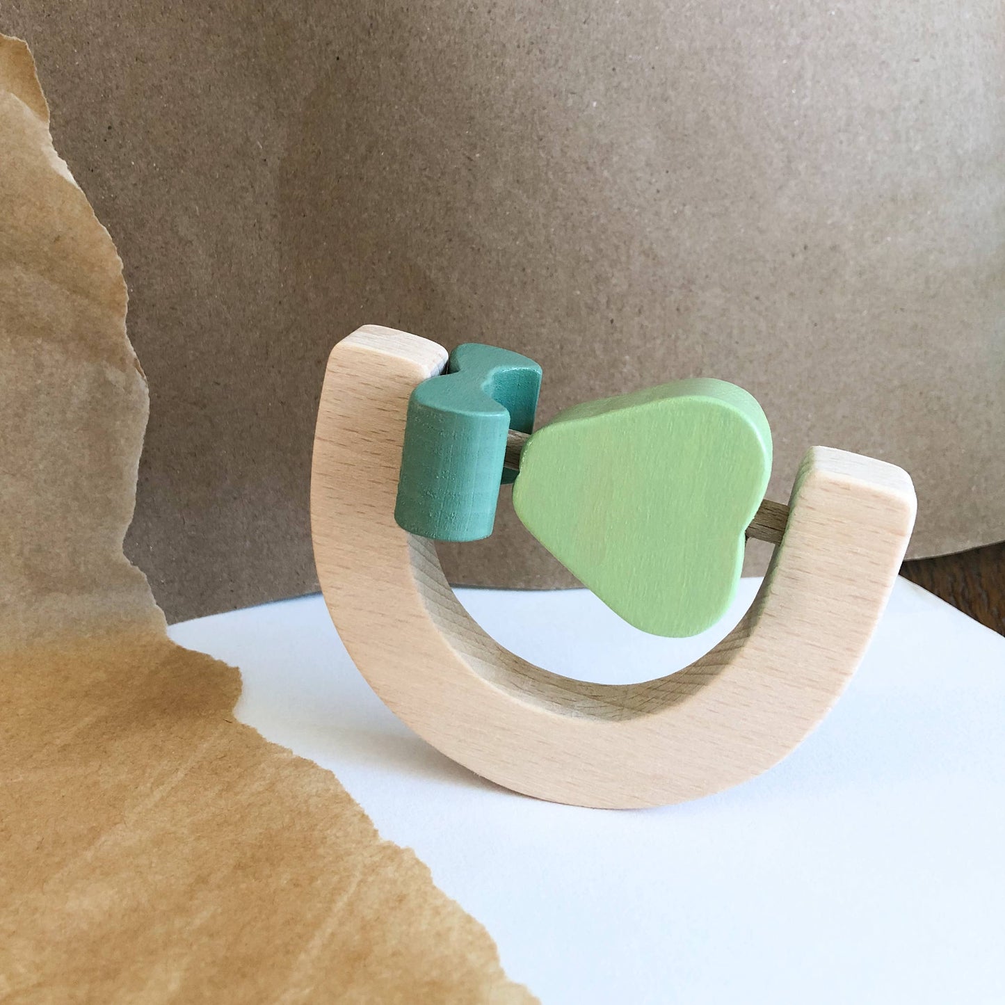 Pear fruit rattle