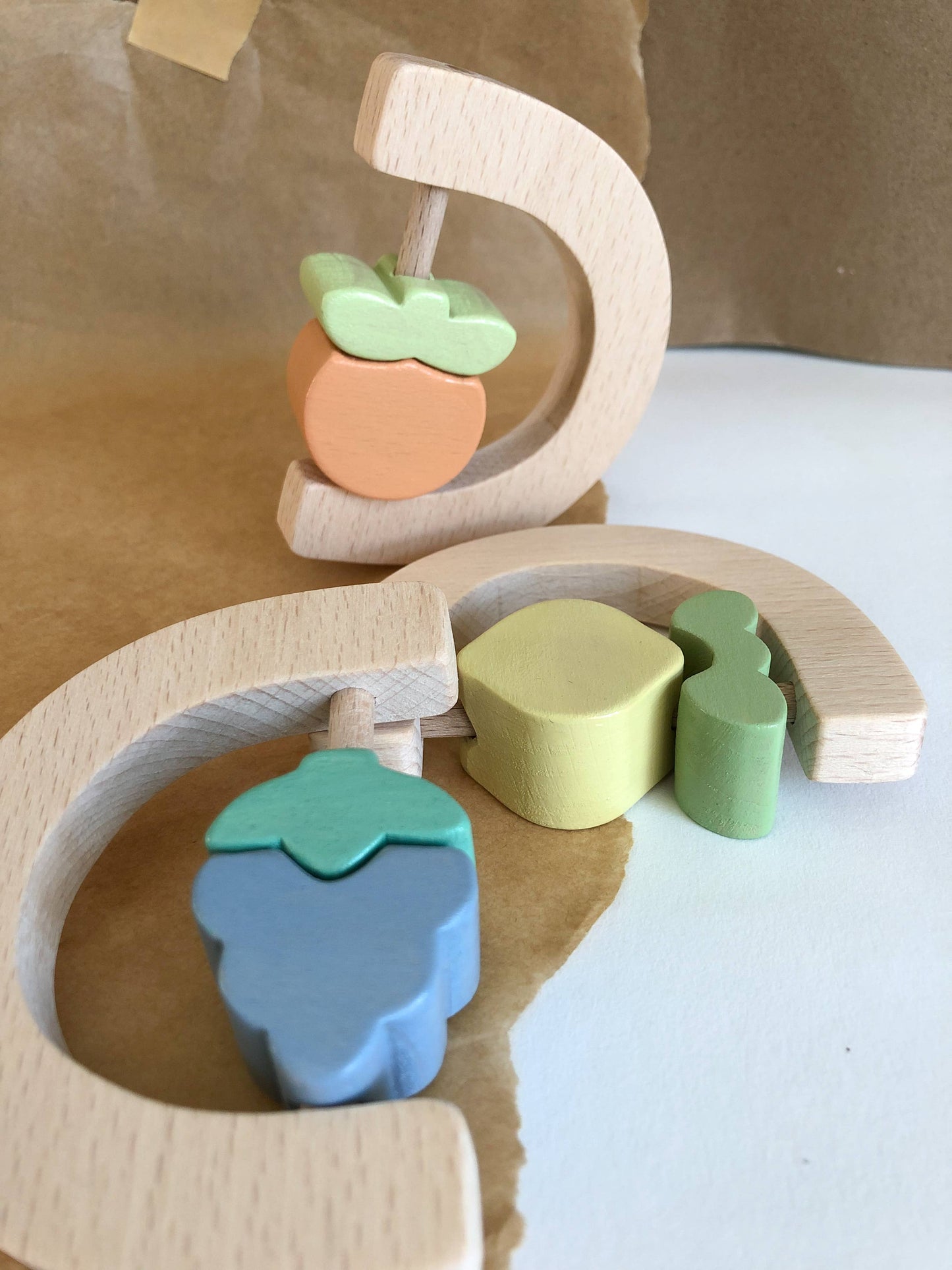 Lemon fruit rattle
