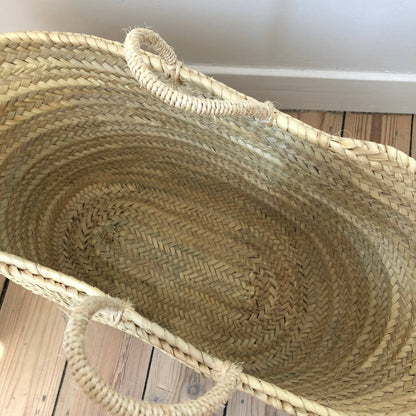 Straw tote basket