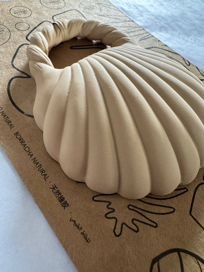 Clam teether