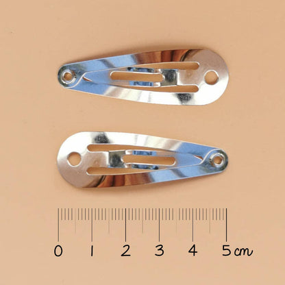 Red heart hair clips (pair)