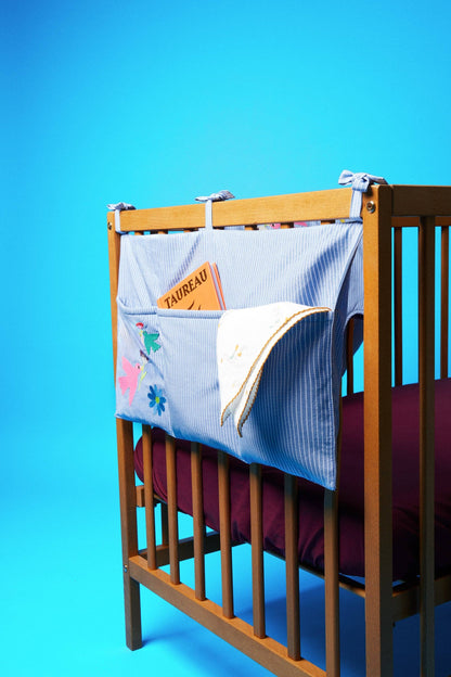 BED ORGANIZER - MULTICOLORED EMBROIDERED COTTON BIRDS