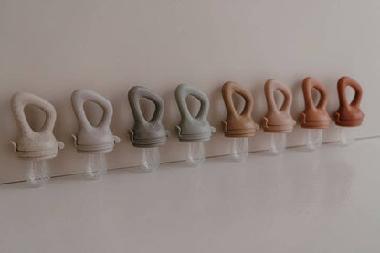 Zakuw nibble pacifier: Fall in love taupe