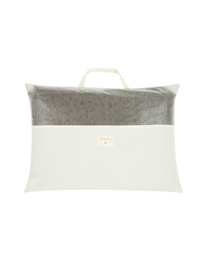 Growing Green baby bouncer - leonie brown