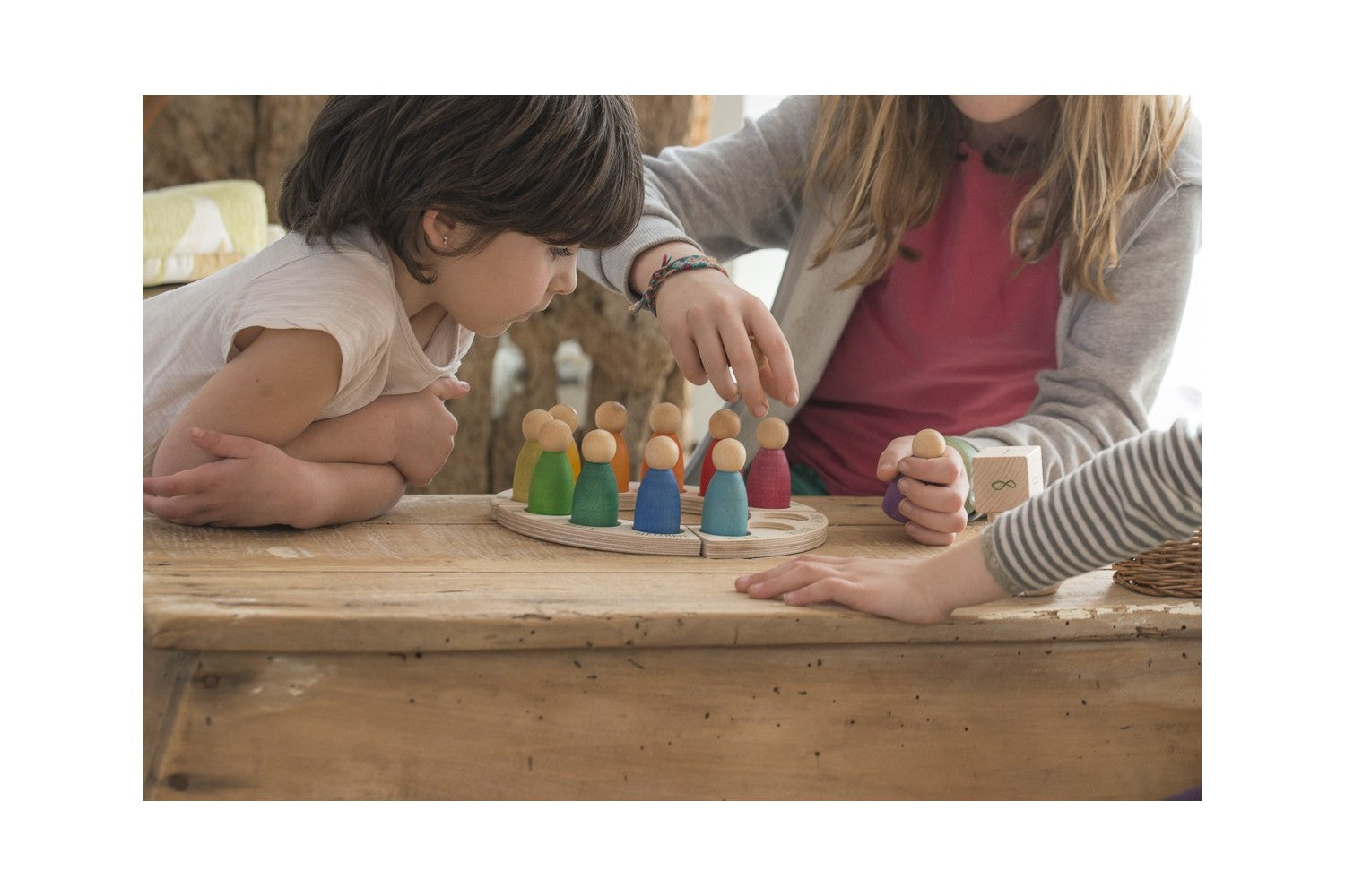 Perpetual Calendar (available in 18 languages)